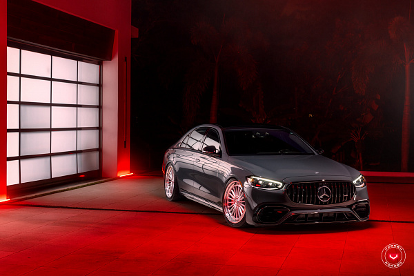 Фото дисков Vossen GEN-04 (3-piece) Глянцевый лак на Mercedes-Benz S-Class (W223)