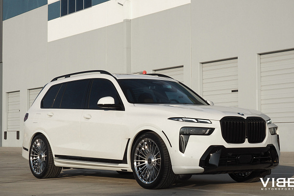 Фото дисков Vossen HF-8 Глянцевый лак на BMW X7 (G07)