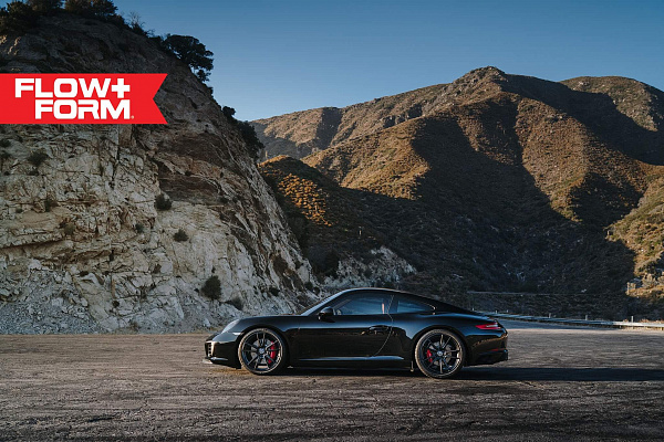 Фото дисков HRE FF04 Черный сатин на Porsche 911 VII