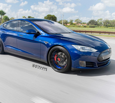 Фото дисков Strasse Wheels SM7T Deep Concave на Tesla Model S