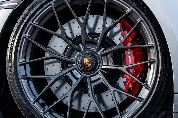 Фото дисков Anrky AN10 Глянцевый лак на Porsche 911 VIII