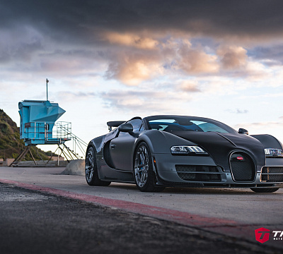 Фото дисков Vossen LC3-03T на Bugatti Veyron