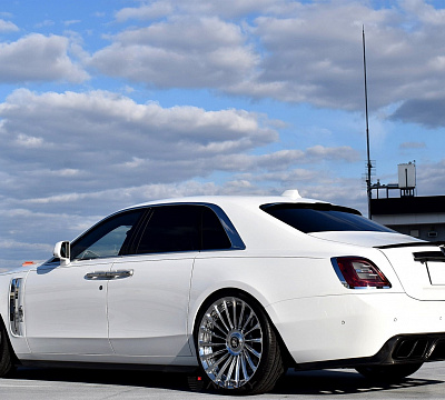 Фото дисков Anrky RF-282 на Rolls-Royce Ghost I