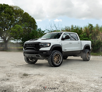 Фото дисков Anrky AN36 на Ram 1500 V