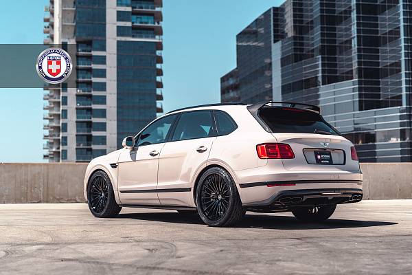 Фото дисков HRE S209 Черный глянец на Bentley Bentayga