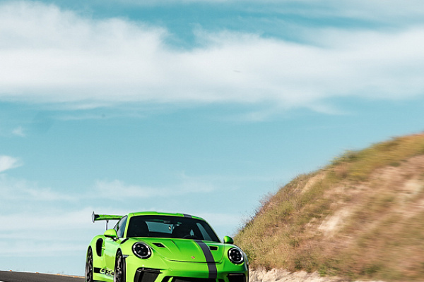 Фото дисков Brixton Forged PF7-RS Сатиновый темный лак на Porsche 911 VII