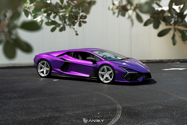 Фото дисков Anrky RS5.2 Полированный лак на Lamborghini Revuelto