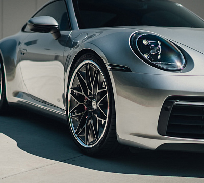 Фото дисков HRE S200 на Porsche 911 VIII