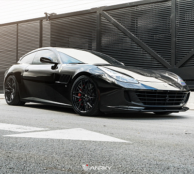 Фото дисков Anrky S1-X1 на Ferrari GTC4Lusso