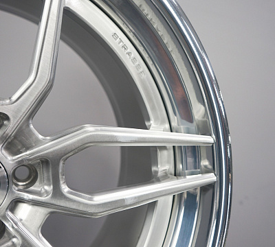 Strasse Wheels SV4 Deep Concave FS