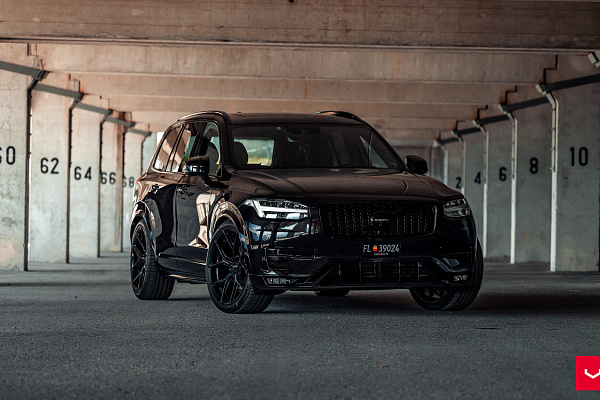 Фото дисков Vossen HF-5 Черный глянец на Volvo XC90 II