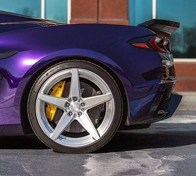Фото дисков Anrky RS5.2 на Chevrolet Corvette C8