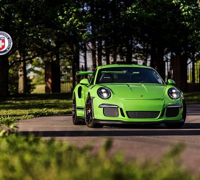 Фото дисков HRE P104 на Porsche 911 VII