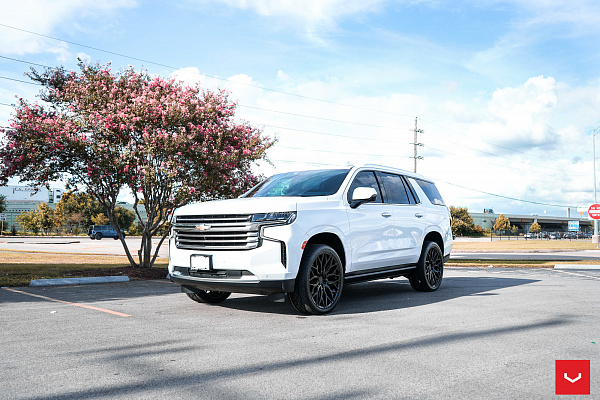 Фото дисков Vossen HF6-3 Черный глянец на Chevrolet Tahoe V
