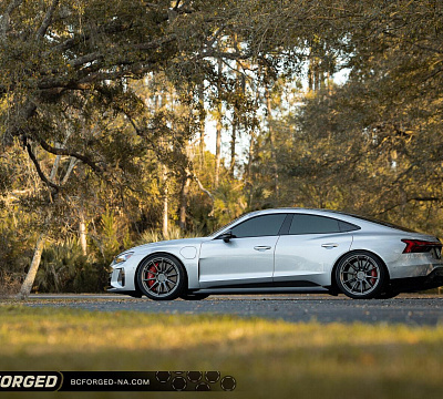 Фото дисков BC Forged RZ10 на Audi E-tron GT