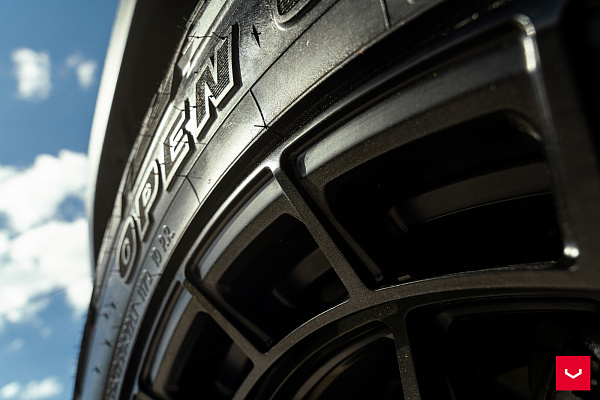 Фото дисков Vossen HFX-1 (6-Lug) Черный сатин на Ram 1500 V