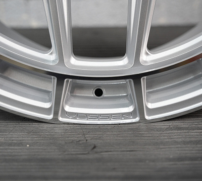 Vossen HFX-1 (6-Lug)