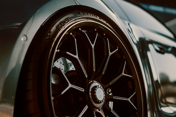 Фото дисков Brixton Forged CM6-RS Черный сатин на Porsche 911 VIII