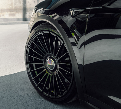 Фото дисков Vossen HF-8 на Tesla Model X