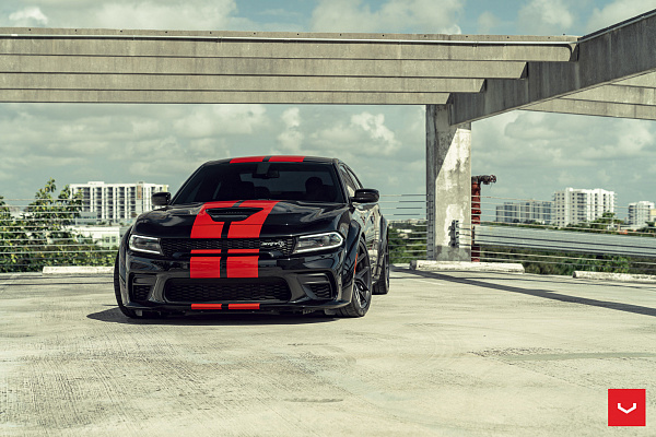 Фото дисков Vossen HF-5 Черный сатин на Dodge Charger VII
