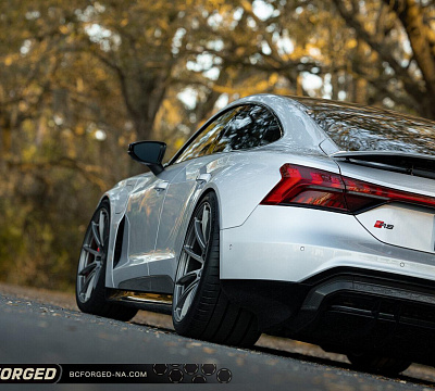Фото дисков BC Forged RZ10 на Audi E-tron GT