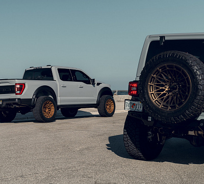 Фото дисков Vossen LCX-03 на GMC Sierra IV
