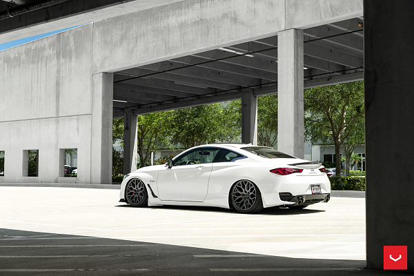 Infiniti Q60