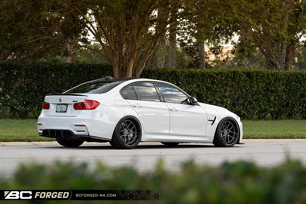 Фото дисков BC Forged LE52 // MLE52 Матовый графит на BMW 3/M3 (F3x/F80)