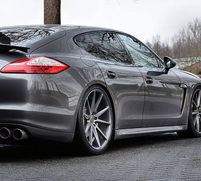 Фото дисков Vossen VFS-1 на Porsche Panamera I