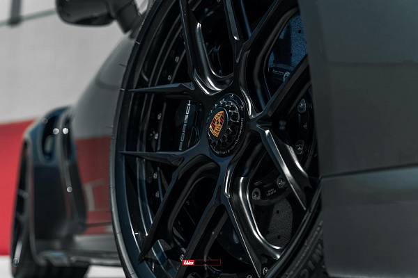 Фото дисков HRE S101SC Черный сатин на Porsche 911 VIII