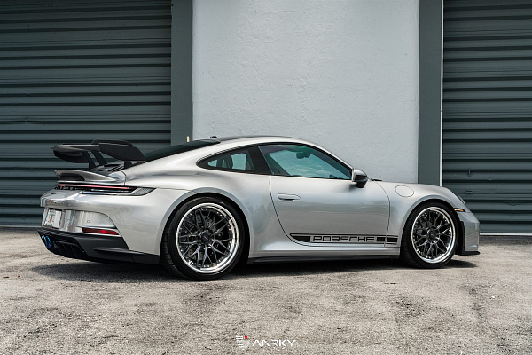 Фото дисков Anrky RS1 Глянцевый графит на Porsche 911 VIII