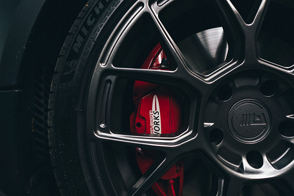 Фото дисков Motegi Racing MR147 CM7 Сатиновый графит на MINI Cooper III