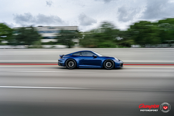 Фото дисков Vossen RS92 Черный сатин на Porsche 911 VIII