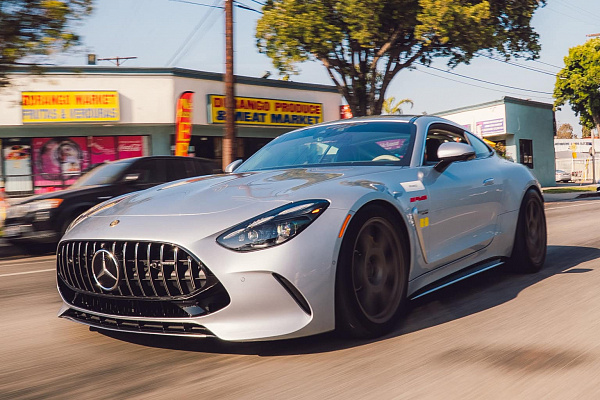 Mercedes-Benz AMG GT 63 Pro