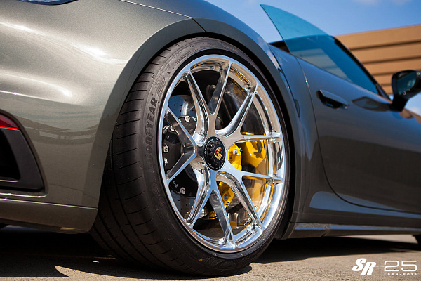 Фото дисков HRE P101 Полированный лак на Porsche 911 VIII