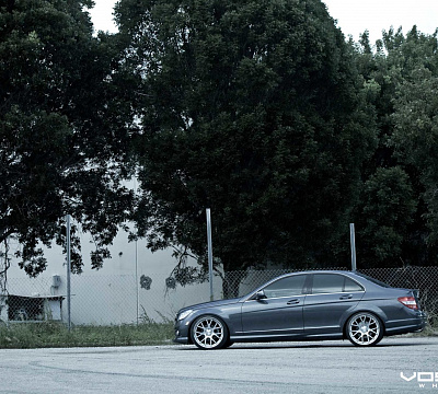 Фото дисков Vossen CV2 на Mercedes-Benz C-Class (W204)