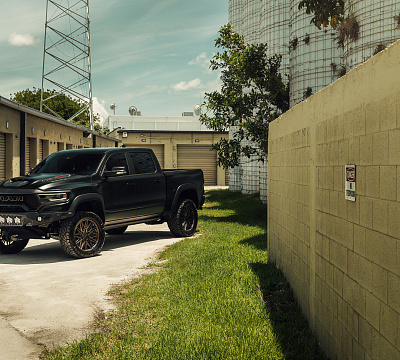 Фото дисков Vossen HF6-5 на Ram 1500 V