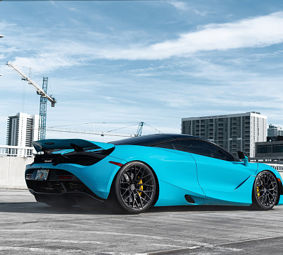 Фото дисков Anrky AN20 на McLaren 720S