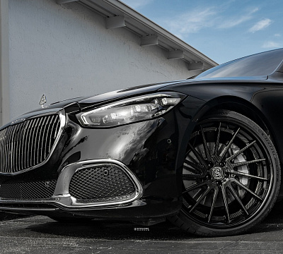 Фото дисков Strasse Wheels SV15T Deep Concave FS на Mercedes-Benz S-Class (W223)
