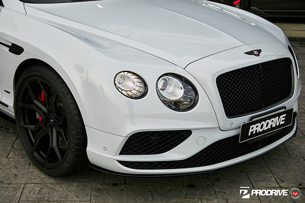 Фото дисков Vossen EVO-3 Черный сатин на Bentley Continental GT II