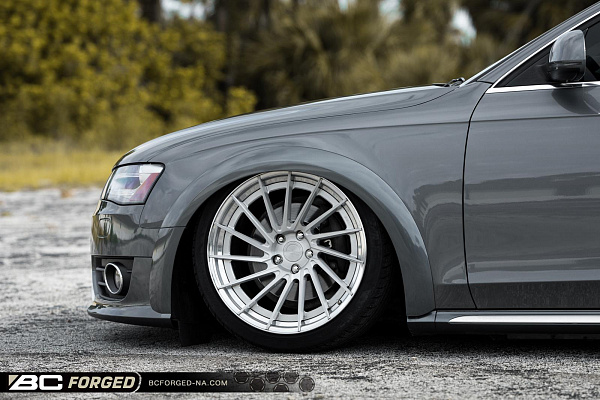 Фото дисков BC Forged HCA215 Глянцевый лак на Audi A/S/RS 4 (B8)
