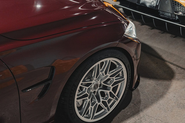 Фото дисков Brixton Forged FDE06 Серебро на BMW 3/M3 (F3x/F80)