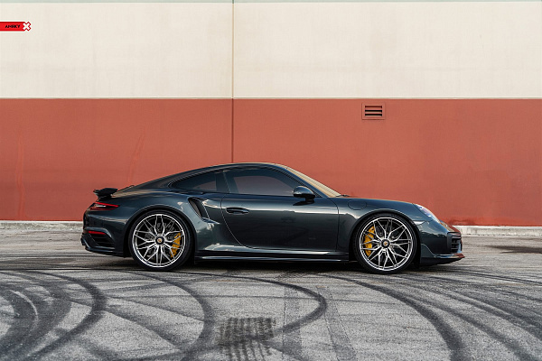 Фото дисков Anrky S1-X1 Глянцевый тонированный лак на Porsche 911 VII
