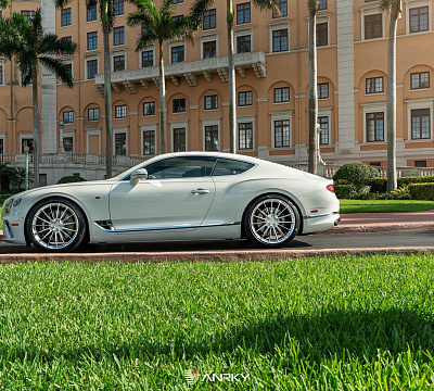 Фото дисков Anrky AN19 на Bentley Continental GT III