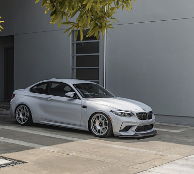 Фото дисков Rotiform TUF-R на BMW 2/M2 (F22/F87)