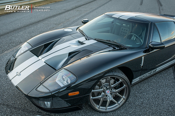 Фото дисков HRE R101 Lightweight Глянцевый темный лак на Ford GT I