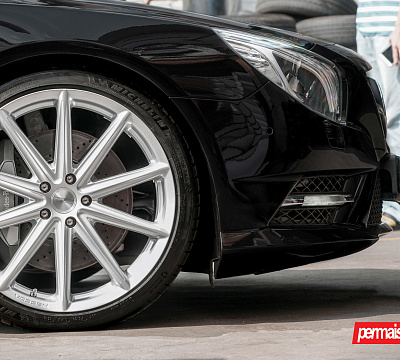 Фото дисков Vossen VFS-10 на Mercedes-Benz SL (R231)