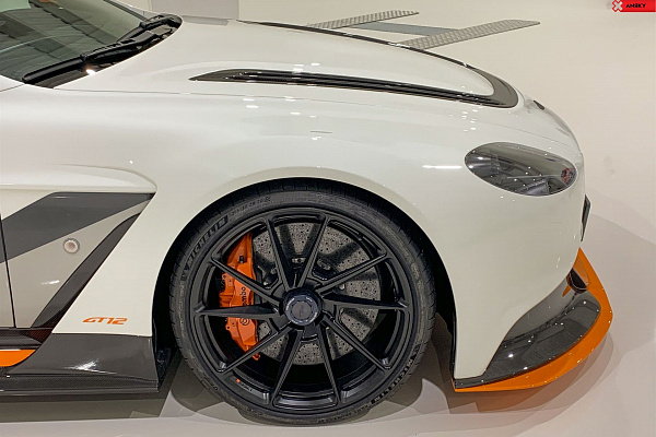 Фото дисков Anrky AN13 Черный матовый на Aston Martin Vantage 3