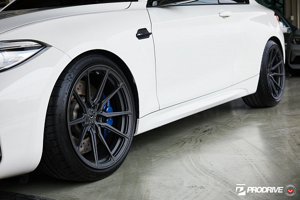 Фото дисков Vossen M-X2 Сатиновый графит на BMW 2/M2 (F22/F87)