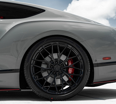 Фото дисков Anrky AN10 на Bentley Continental GT III